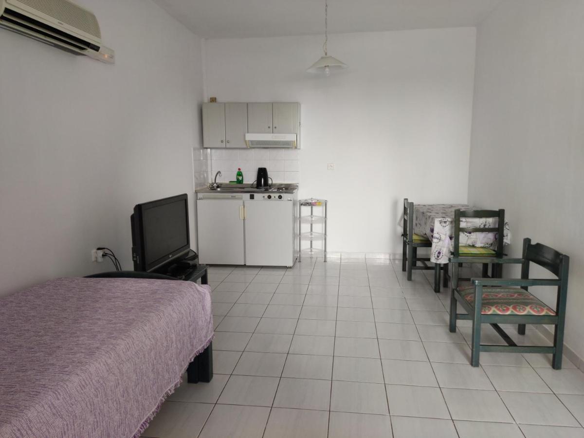 Zinovia Appartement Kato Daratso Buitenkant foto